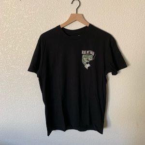 Kiss my bass T-shirt